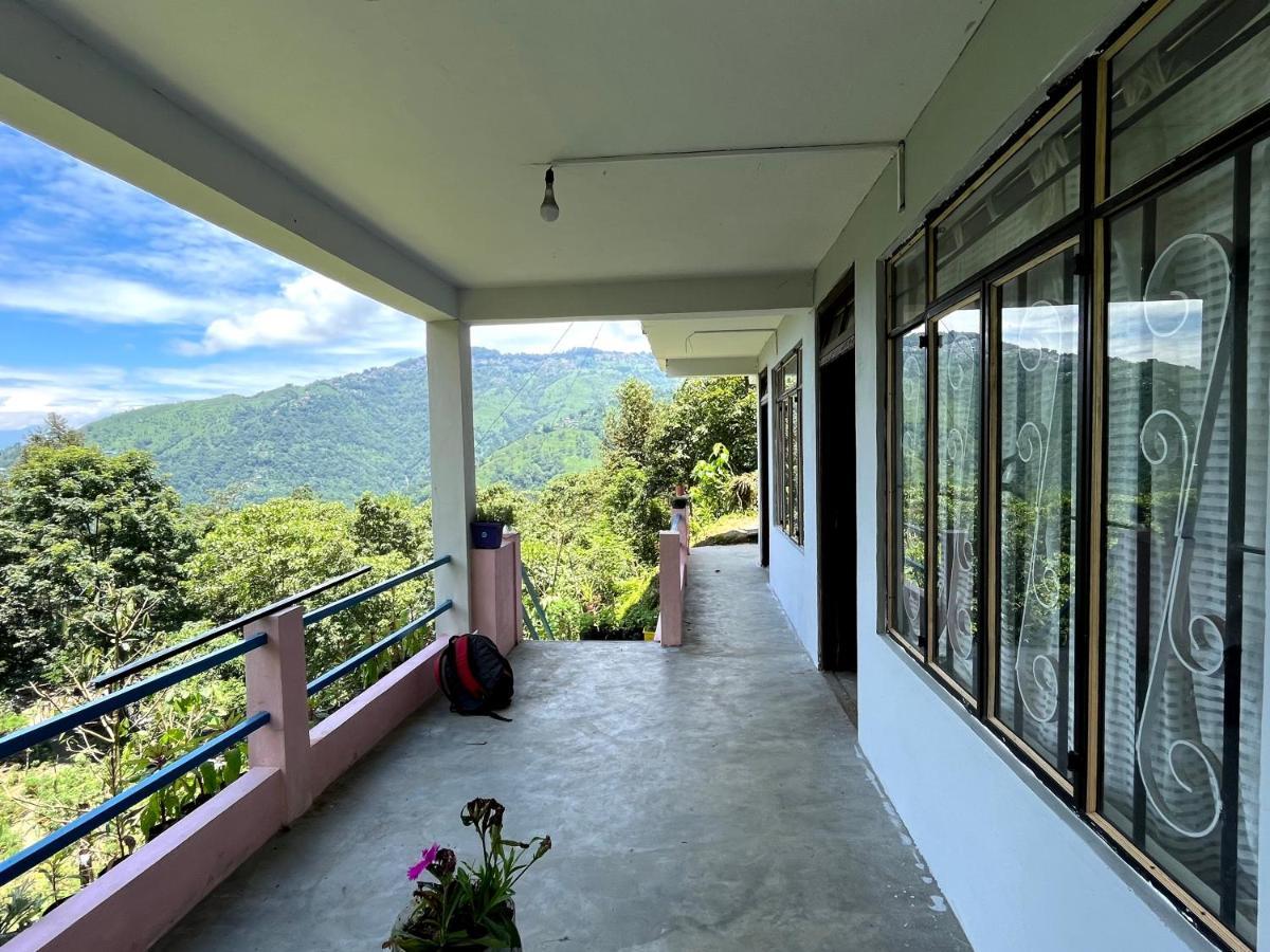 Hosanna Homestay Дарджилинг Экстерьер фото